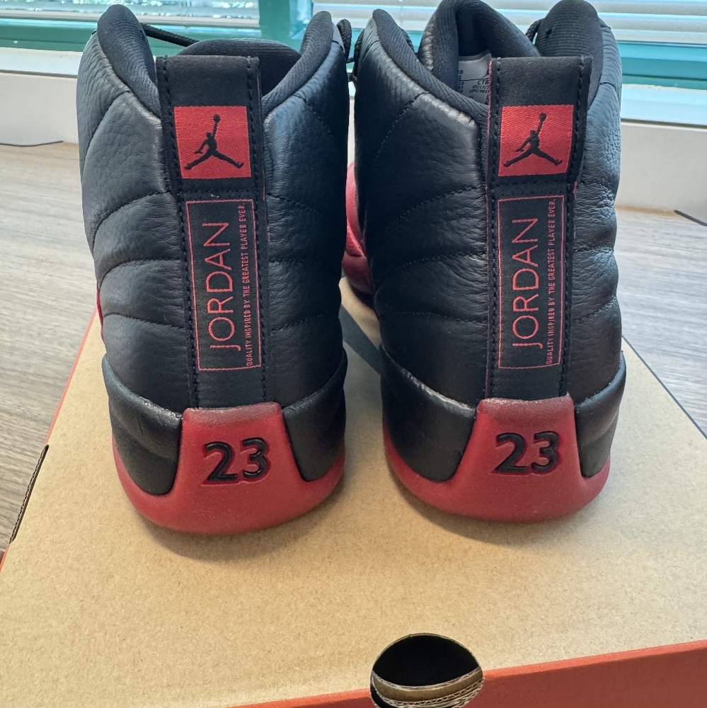 Nike Air Jordan 12 Retro Box - Black and Red - Picture 2 of 4